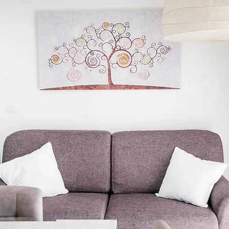 Oltremare פסקיצ'י